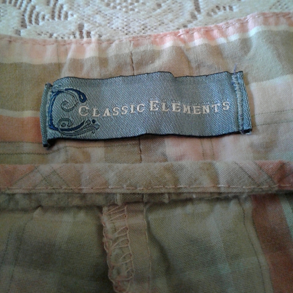 Classic Elements Plaid Walking Shorts Euc - image 4